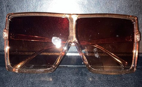 <transcy>Gafas de sol cuadradas de gran tamaño</transcy>