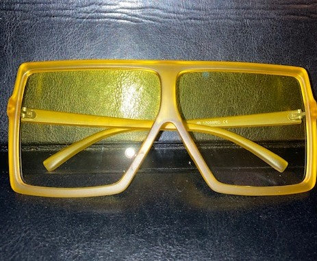 <transcy>Gafas de sol cuadradas de gran tamaño</transcy>