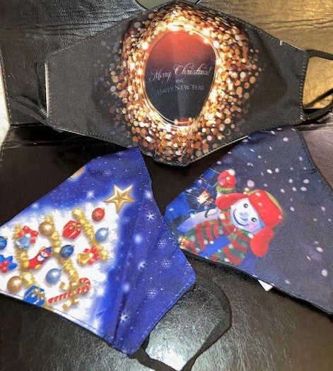 <transcy>Máscara navideña de suministro limitado</transcy>