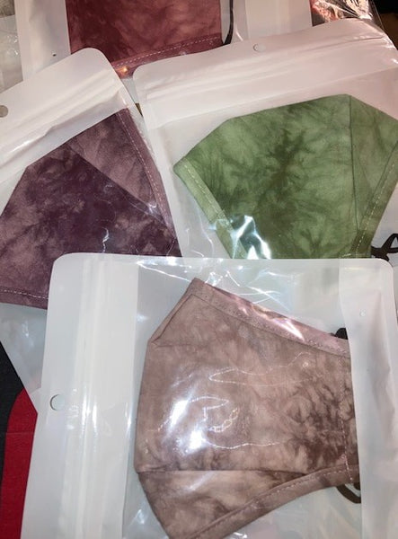 <transcy>Máscara navideña de suministro limitado</transcy>