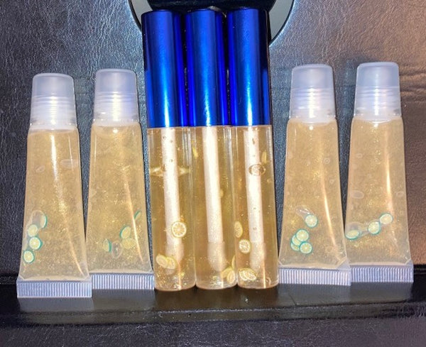 <transcy>Brillo de labios dulce y afrutado</transcy>